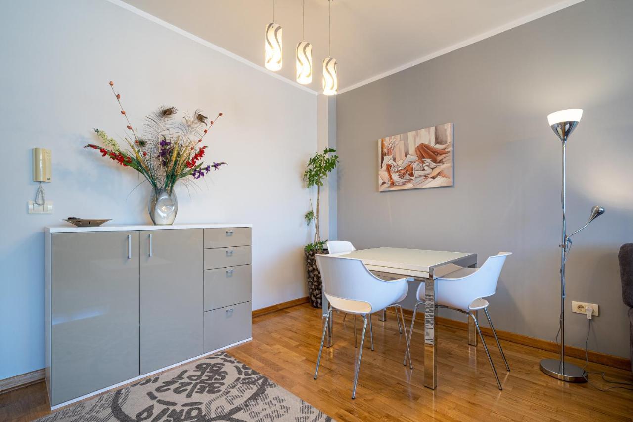 Sea View Apartments In Будва Екстериор снимка