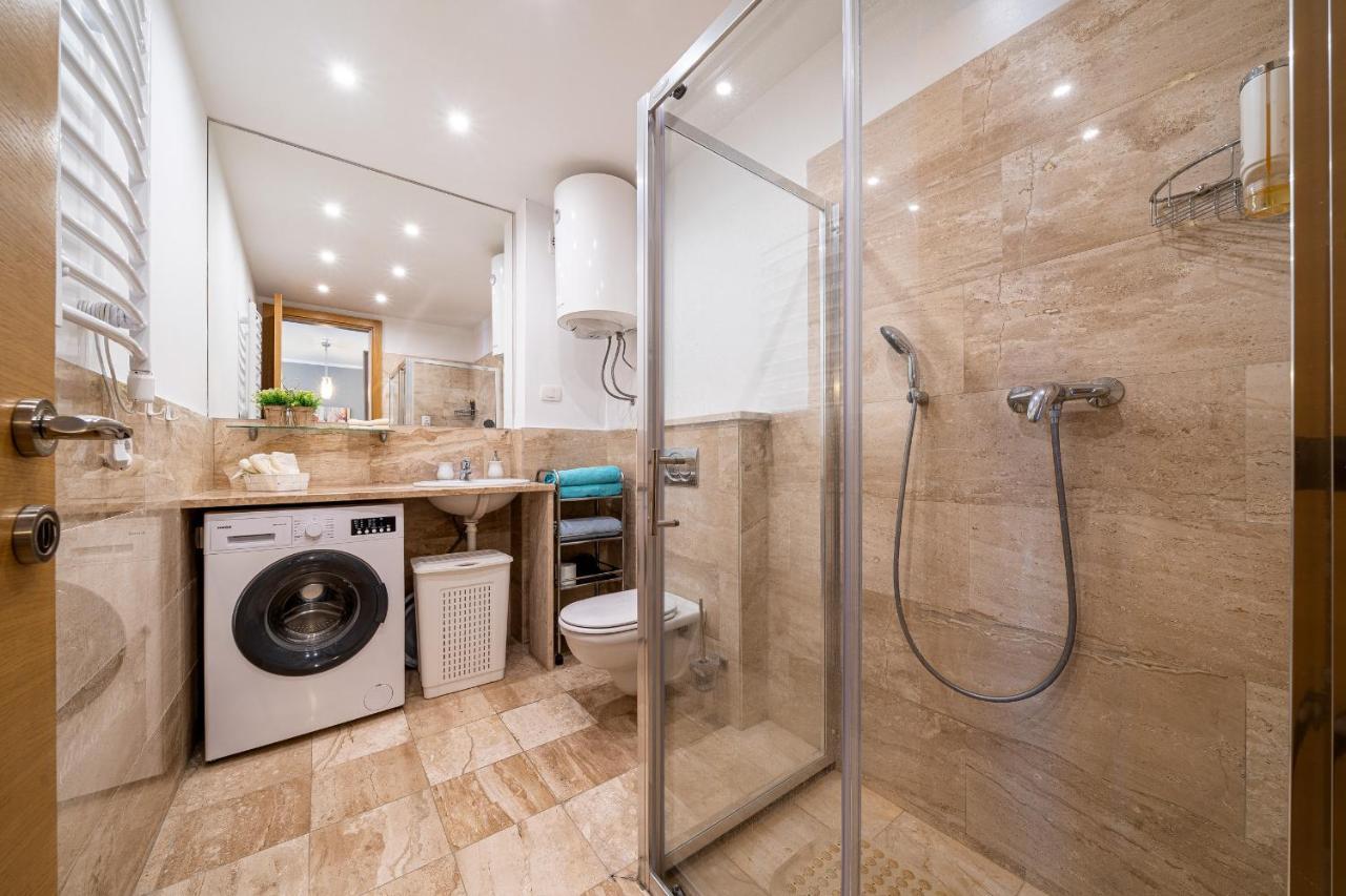 Sea View Apartments In Будва Екстериор снимка