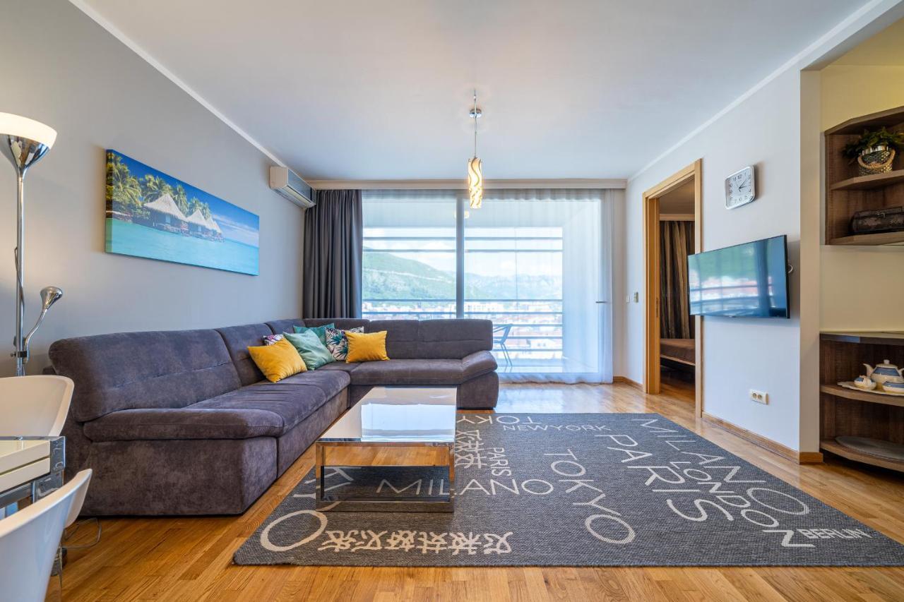 Sea View Apartments In Будва Екстериор снимка