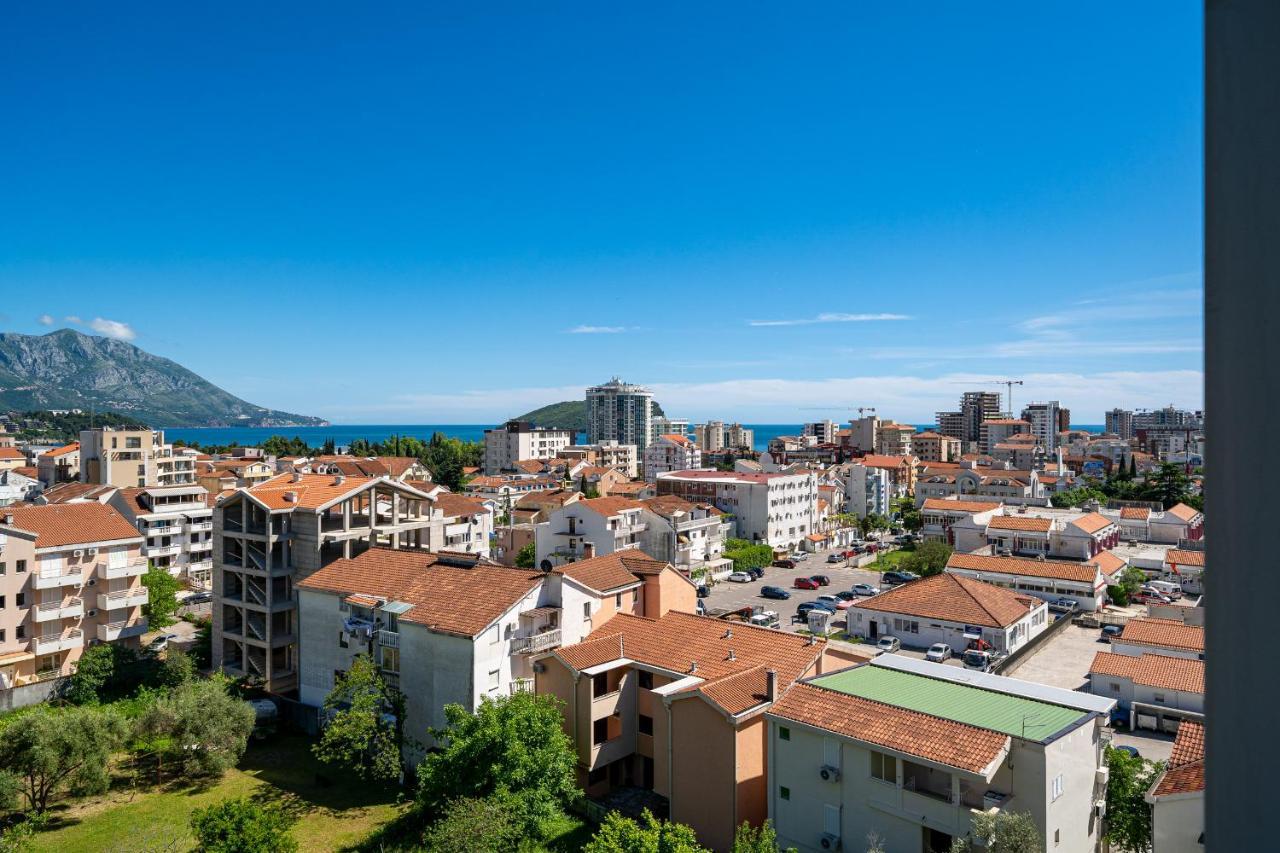 Sea View Apartments In Будва Екстериор снимка