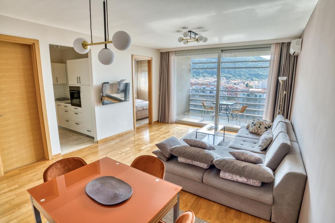 Sea View Apartments In Будва Екстериор снимка