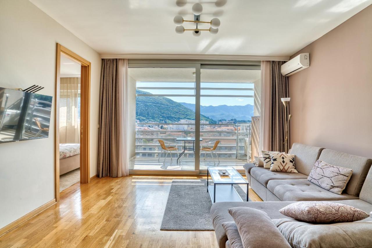 Sea View Apartments In Будва Екстериор снимка