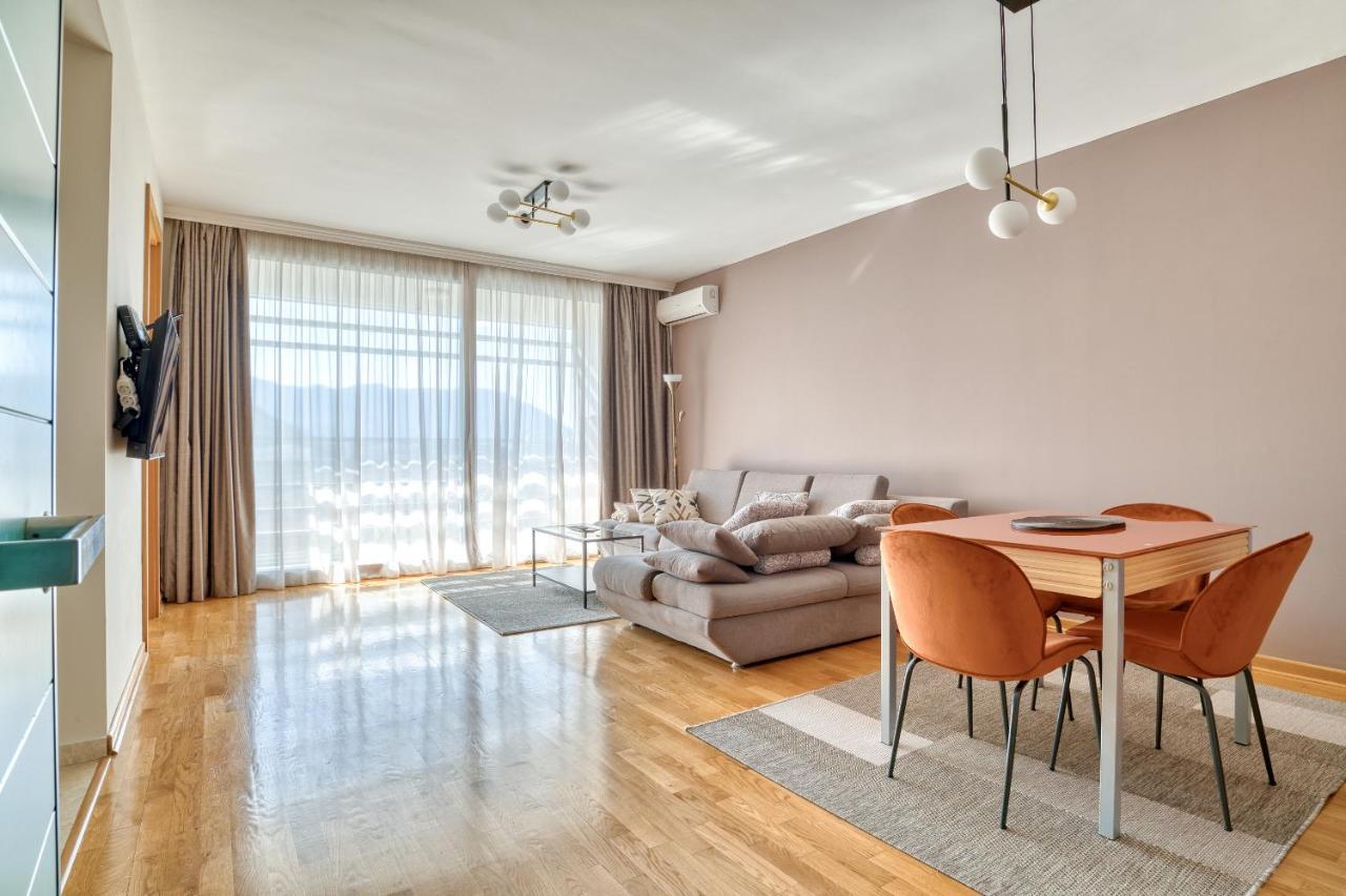 Sea View Apartments In Будва Екстериор снимка